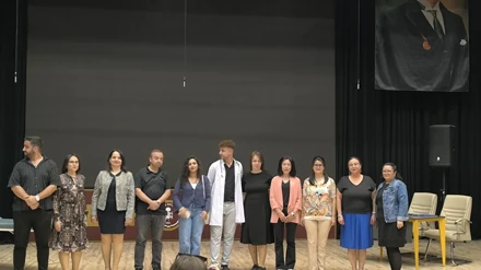 UMUDA DOKUNAN ELLER (HEMŞİRELİK VE MEME KANSERİ DENEYİMİ)